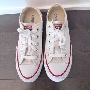 Converse Chuck Taylor All Star Low top in Cream White Women US 5.5. Sneakers.